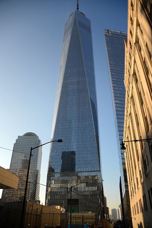 03 One World Trade Center From Below Late Afternoon